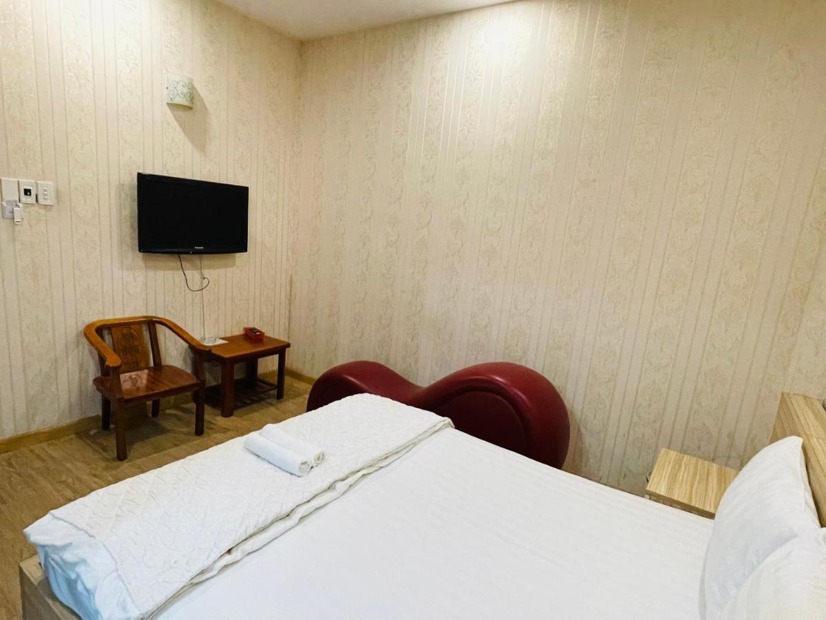 Hotel Quynh Anh Ho Chi Minh City Exterior photo