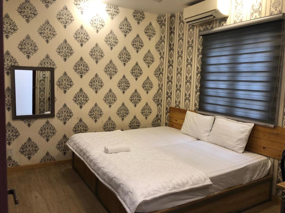Hotel Quynh Anh Ho Chi Minh City Exterior photo